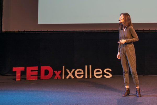 TEDxIxelles - Kirill Lialin - Conntento